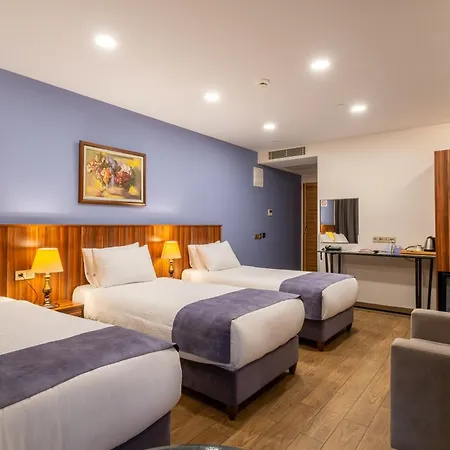 La Wisteria Boutique 4*