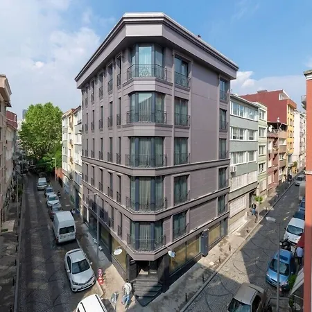 La Wisteria Boutique