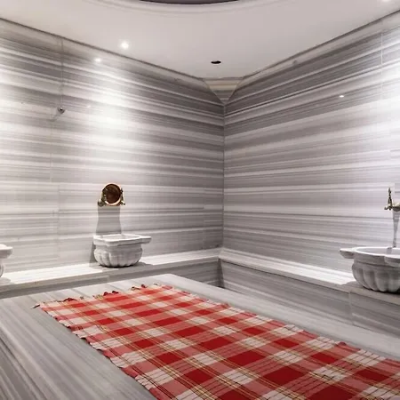La Wisteria Boutique Hotel 4*