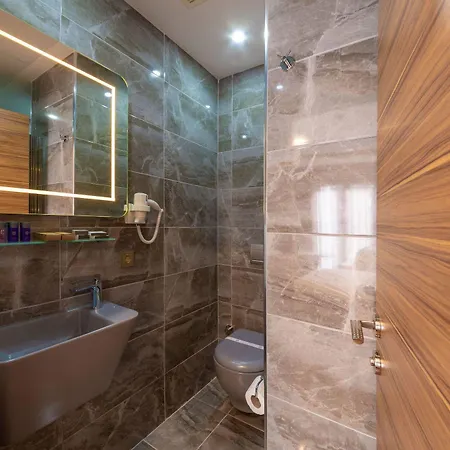 La Wisteria Boutique Hotel