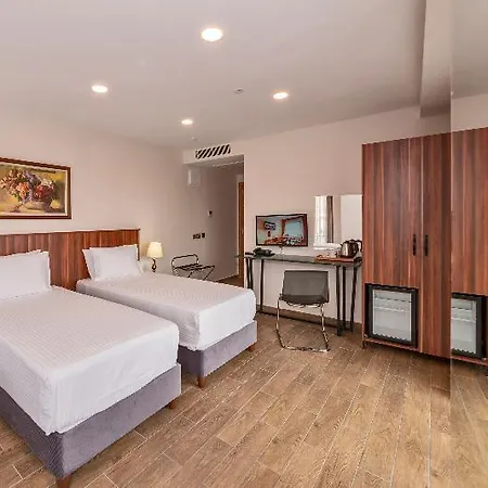 La Wisteria Boutique 4*