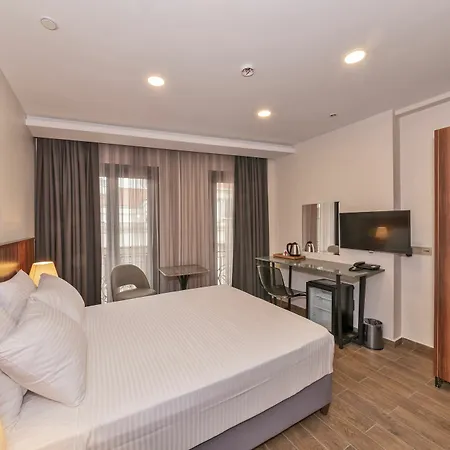 La Wisteria Boutique 4*