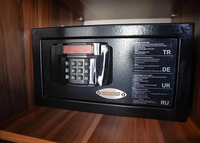 La Wisteria Boutique