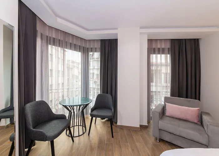 Ξενοδοχείο La Wisteria Boutique 4*