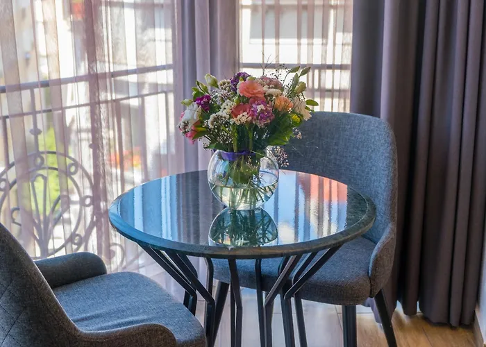 Ξενοδοχείο La Wisteria Boutique 4*